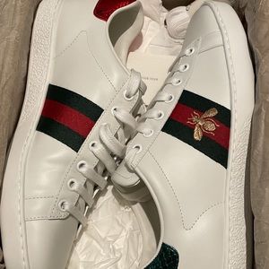 Gucci Women's Ace Embroidered Lace-Up Sneakers
